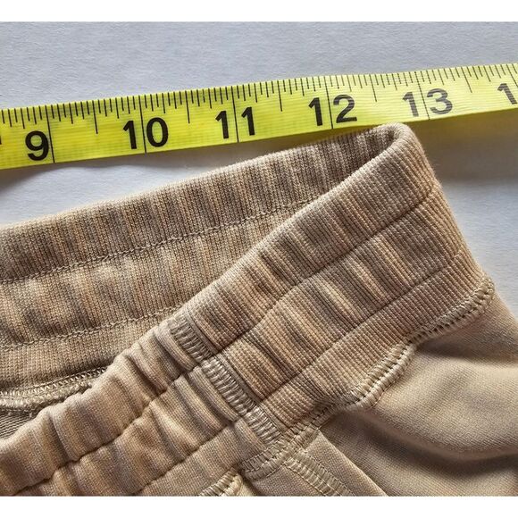 Lululemon Scuba High-Rise Cropped Jogger | Size 4  Trench (Tan) -Like New - Picture 10 of 12
